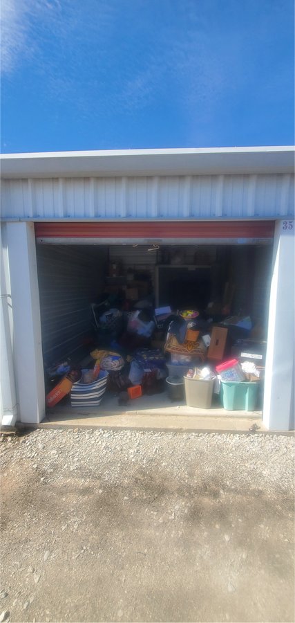 10 x 15 storage unit in Bowie, TX