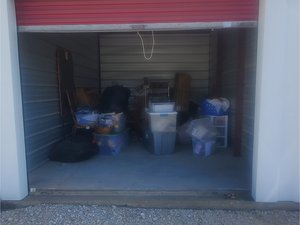 10 x 15 storage unit in Bowie, TX