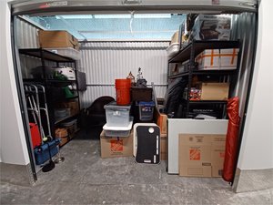11 x 7 storage unit in Golf, FL