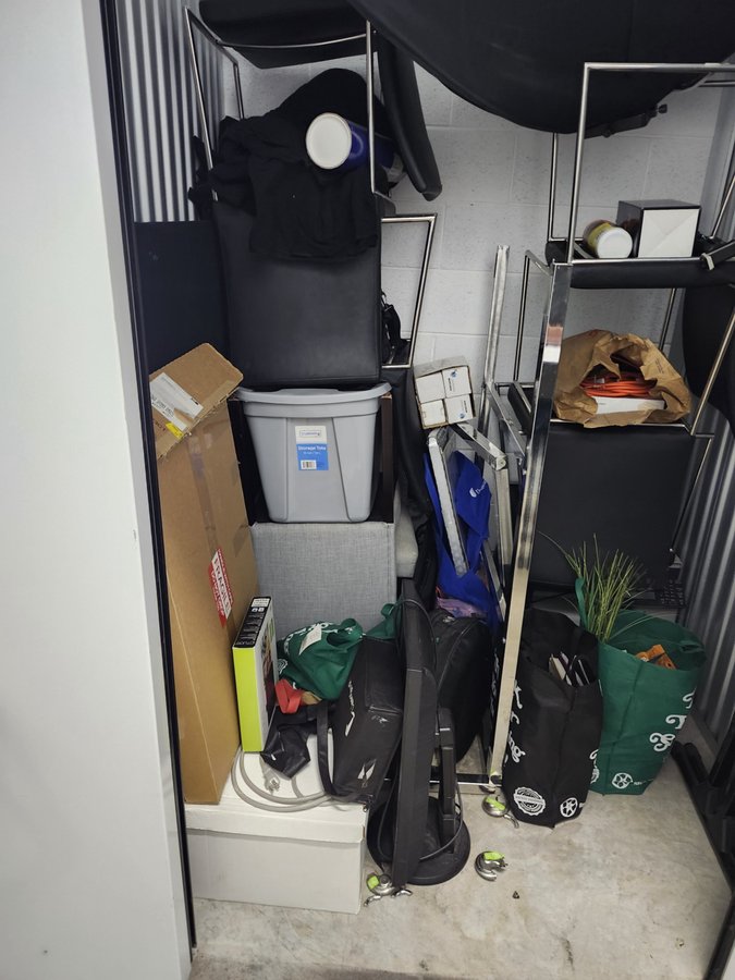 5 x 5 storage unit in Lyndhurst, NJ