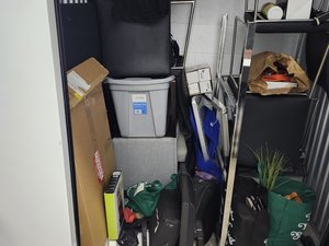5 x 5 storage unit in Lyndhurst, NJ