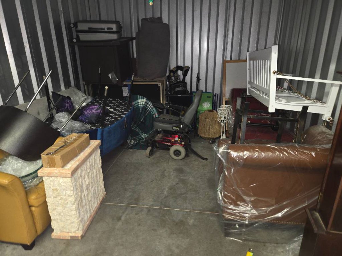 10 x 10 storage unit in Cincinnati, OH