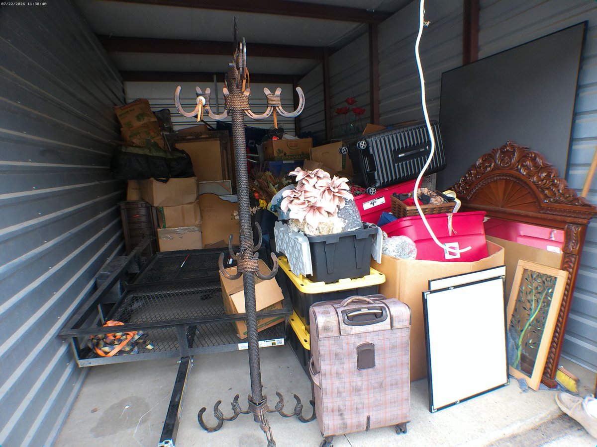 10 x 20 storage unit in Noblesville, IN