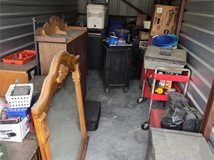 8 x 20 storage unit in Summerfield, FL