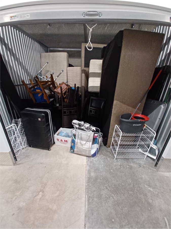 10 x 10 storage unit in Golf, FL
