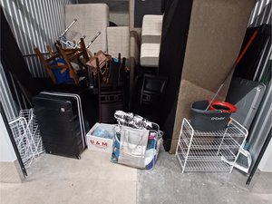 10 x 10 storage unit in Golf, FL