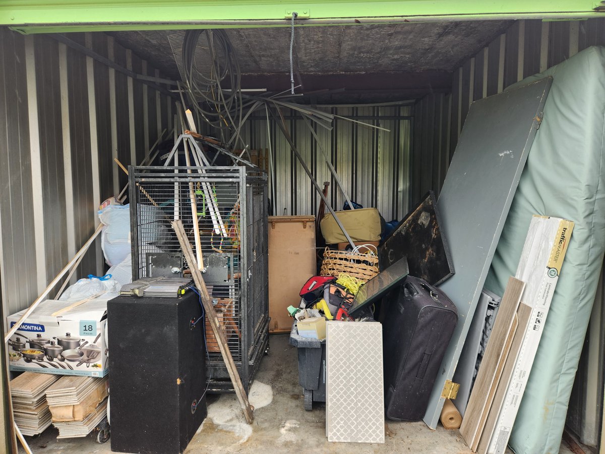 10 x 15 storage unit in Sanford, FL