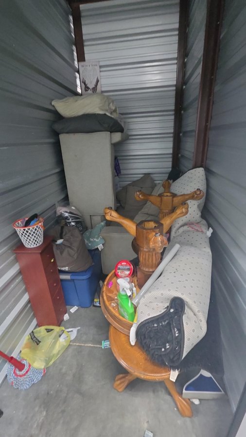 5 x 10 storage unit in Henderson, KY