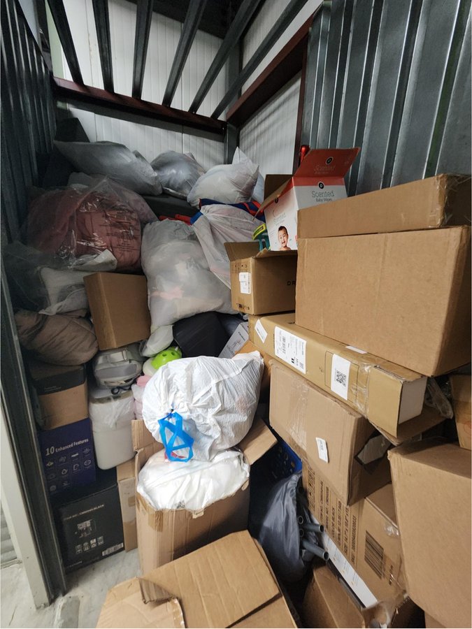 5 x 10 storage unit in Miami, FL