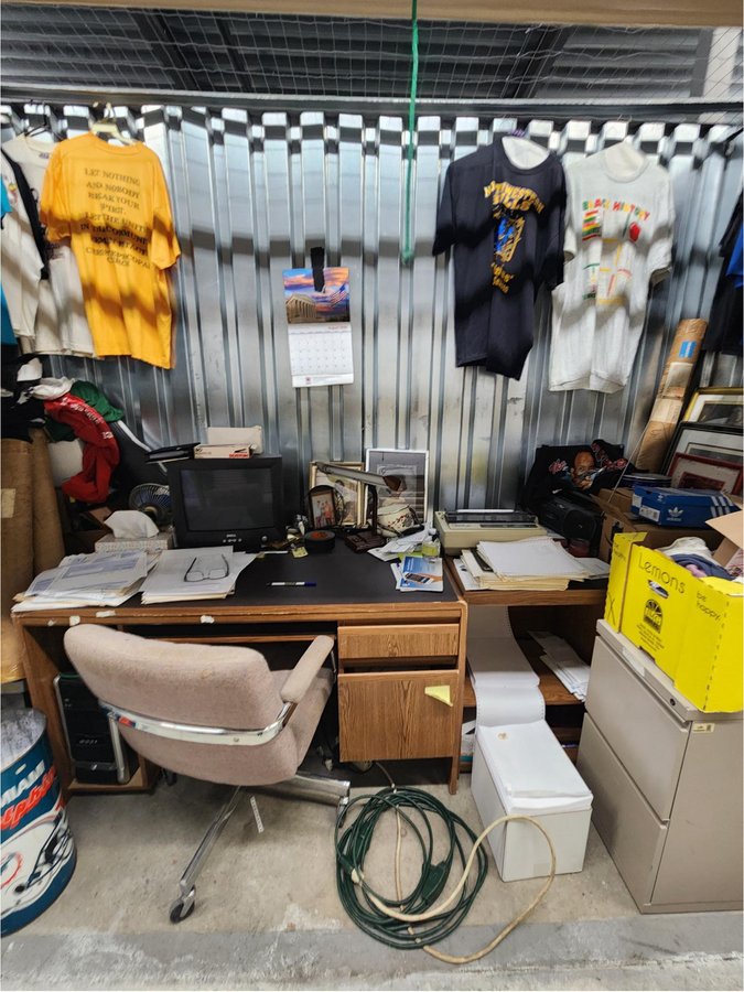5 x 10 storage unit in Miami, FL