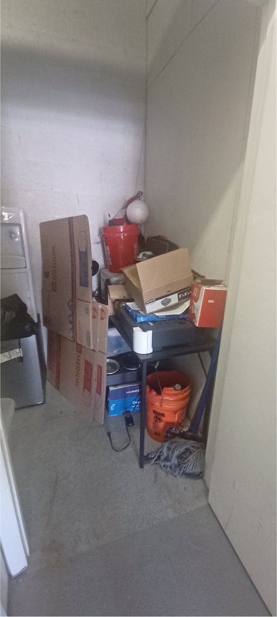 5 x 10 storage unit in Port St Lucie, FL