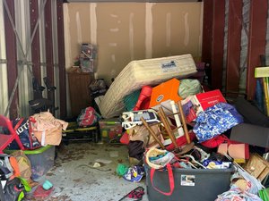 10 x 15 storage unit in Northborough, MA