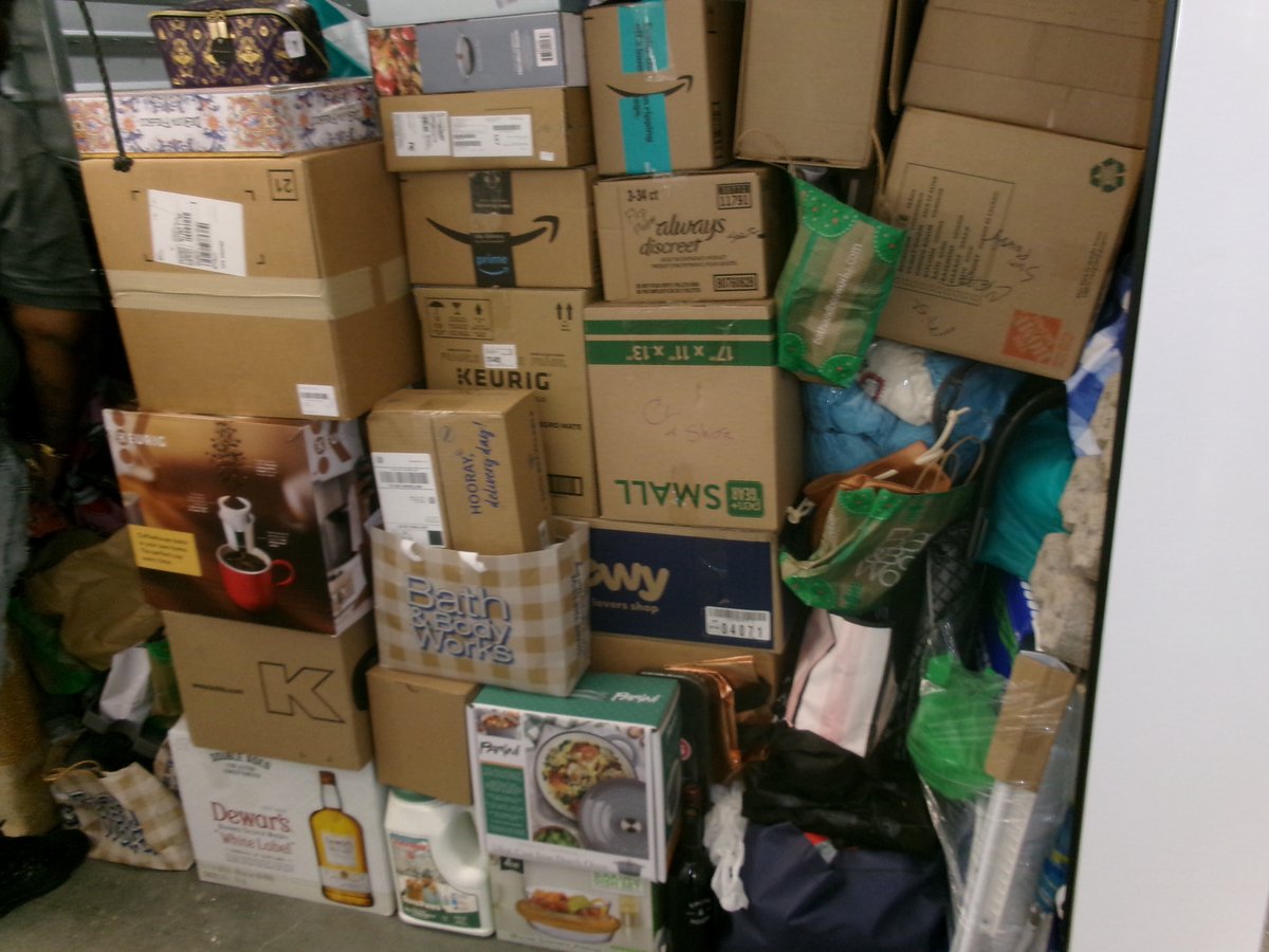 10 x 15 storage unit in Toms River, NJ