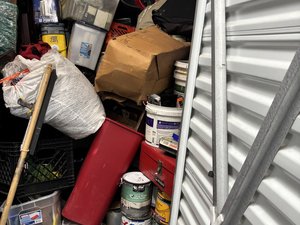 10 x 10 storage unit in Bridgeport, PA