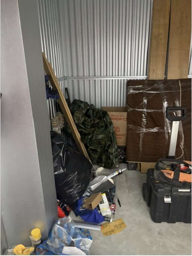 10 x 10 storage unit in Brooklyn, NY