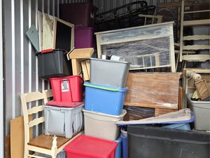 10 x 10 unit in Decatur
