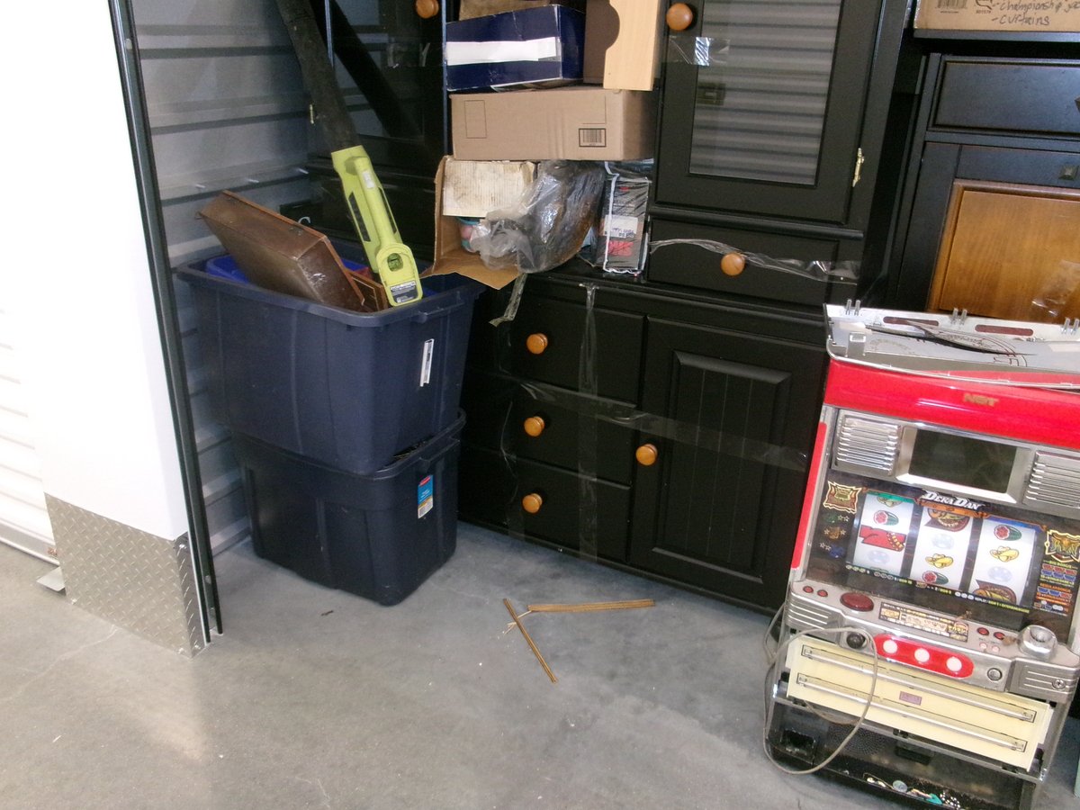 10 x 8 storage unit in Toms River, NJ