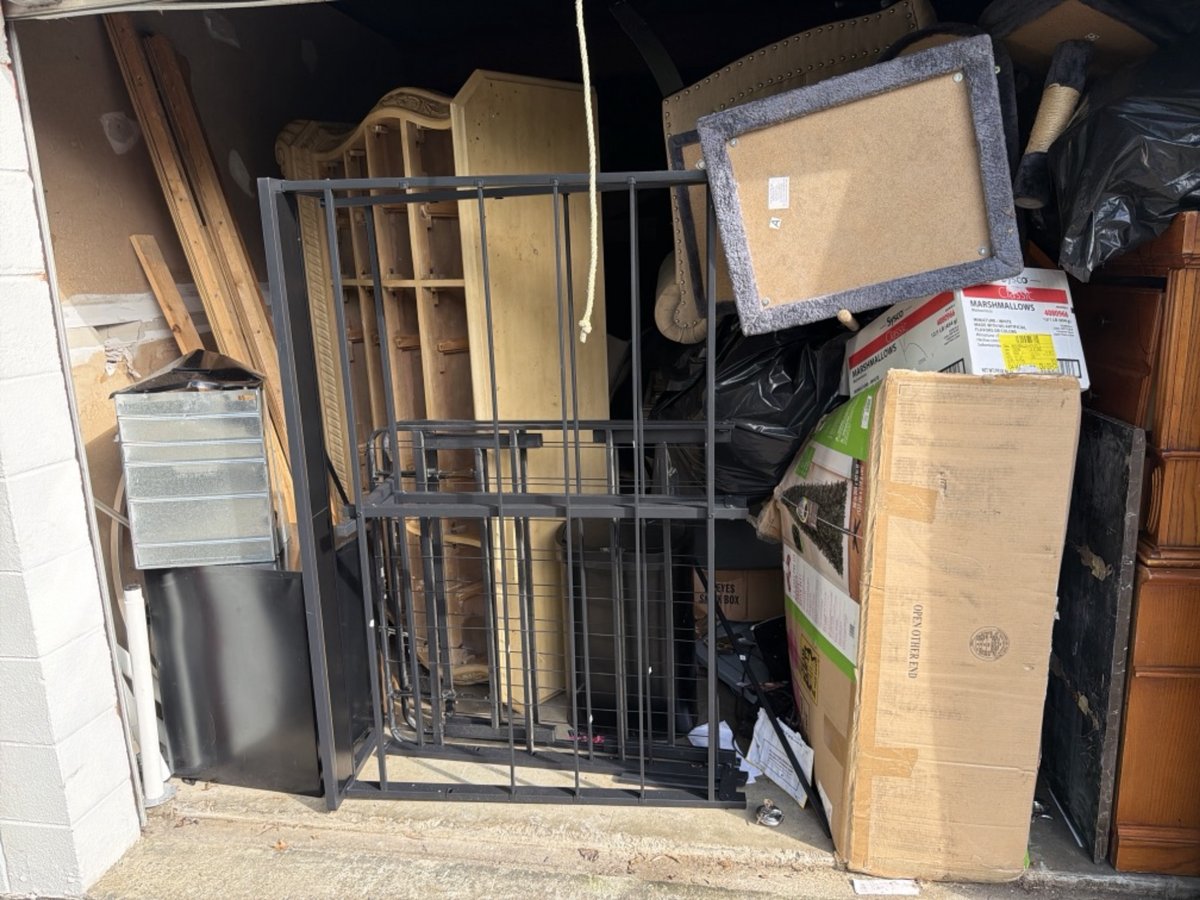 10 x 20 storage unit in Richmond, VA