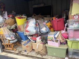 10 x 10 storage unit in Mechanicsville, VA