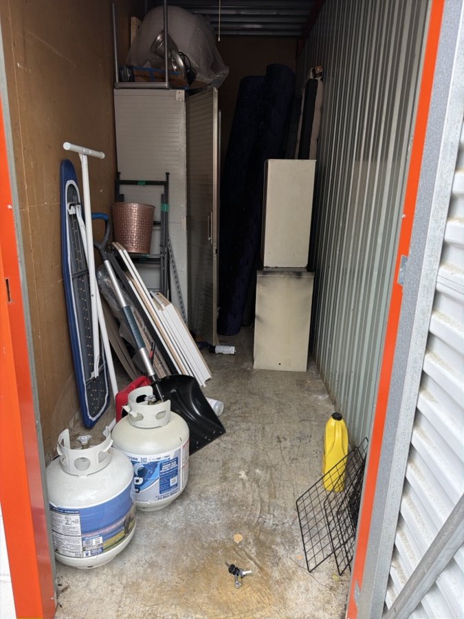 5 x 15 storage unit in Richmond, VA