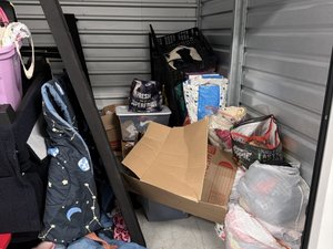 10 x 9 storage unit in Richmond, VA