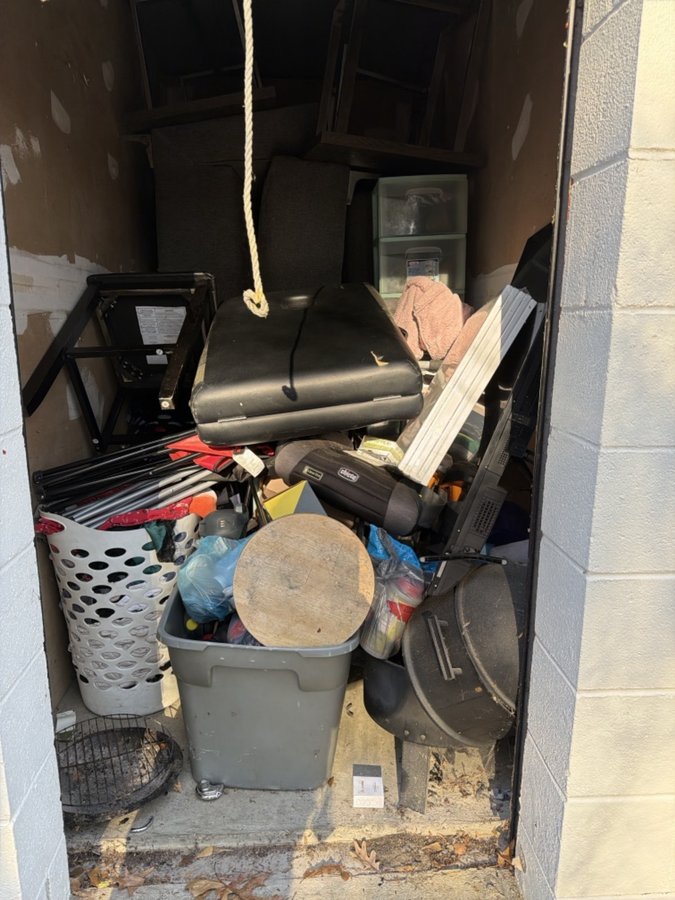 5 x 10 storage unit in Richmond, VA