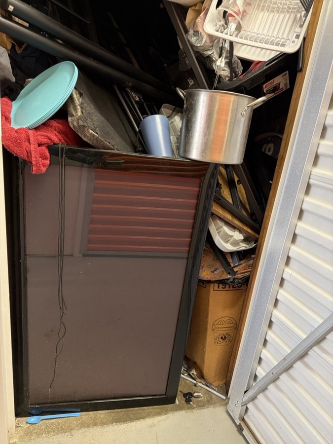 5 x 6 storage unit in Richmond, VA