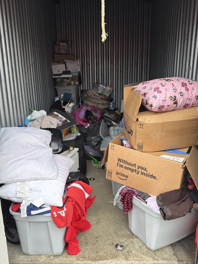 6 x 12 storage unit in Richmond, VA