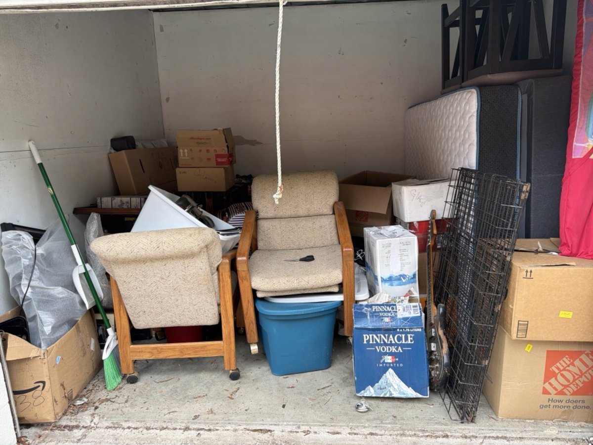10 x 10 storage unit in Richmond, VA