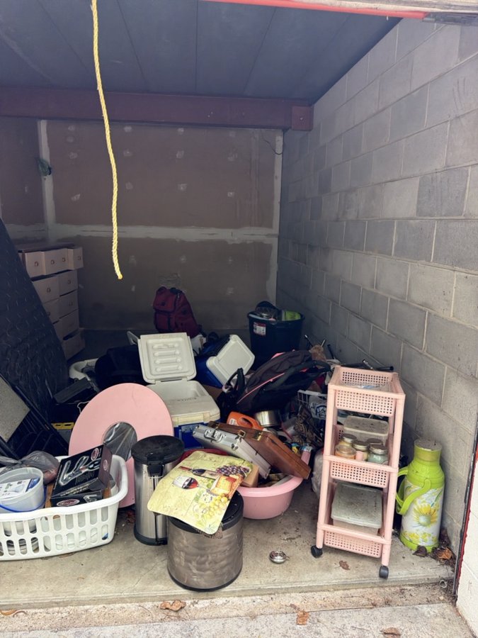 10 x 15 storage unit in Richmond, VA