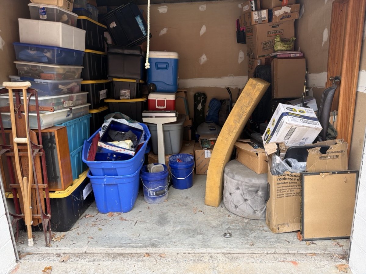 10 x 10 storage unit in Richmond, VA