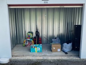 10 x 5 storage unit in Glenmont, NY