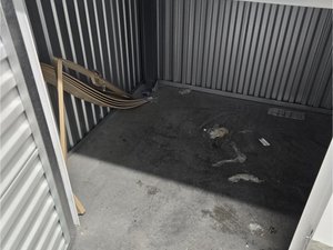 5 x 5 storage unit in East Rutherford, NJ