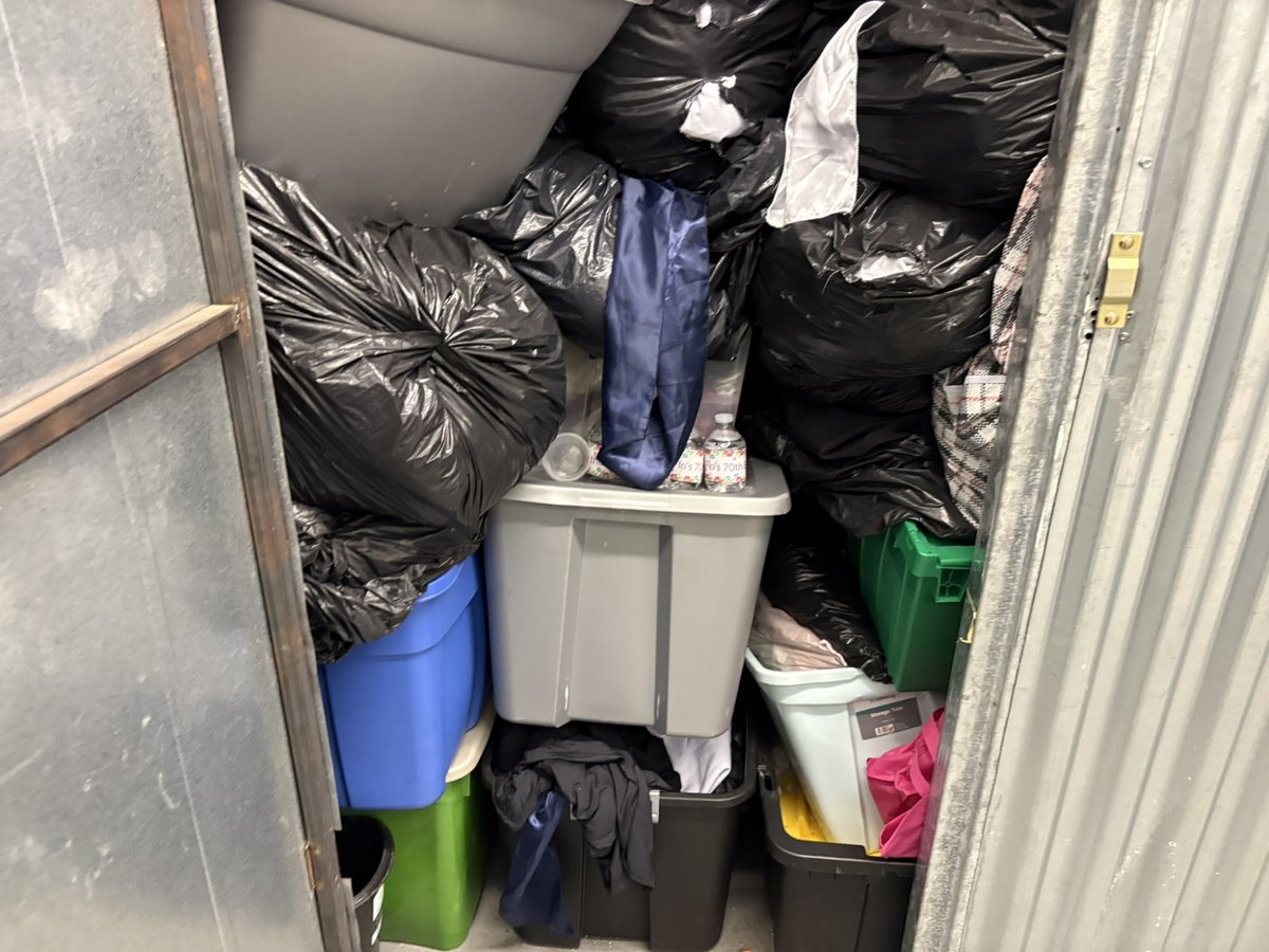 5 x 5 storage unit in Philadelphia, PA