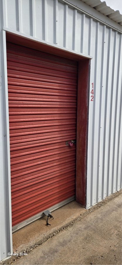 10 x 30 storage unit in Abilene, TX