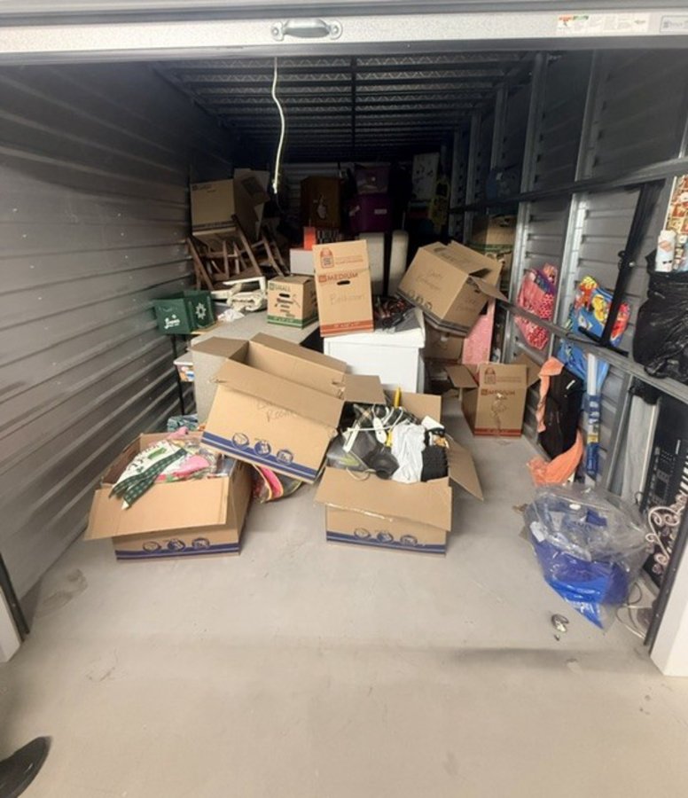 10 x 20 storage unit in Clayton, NC