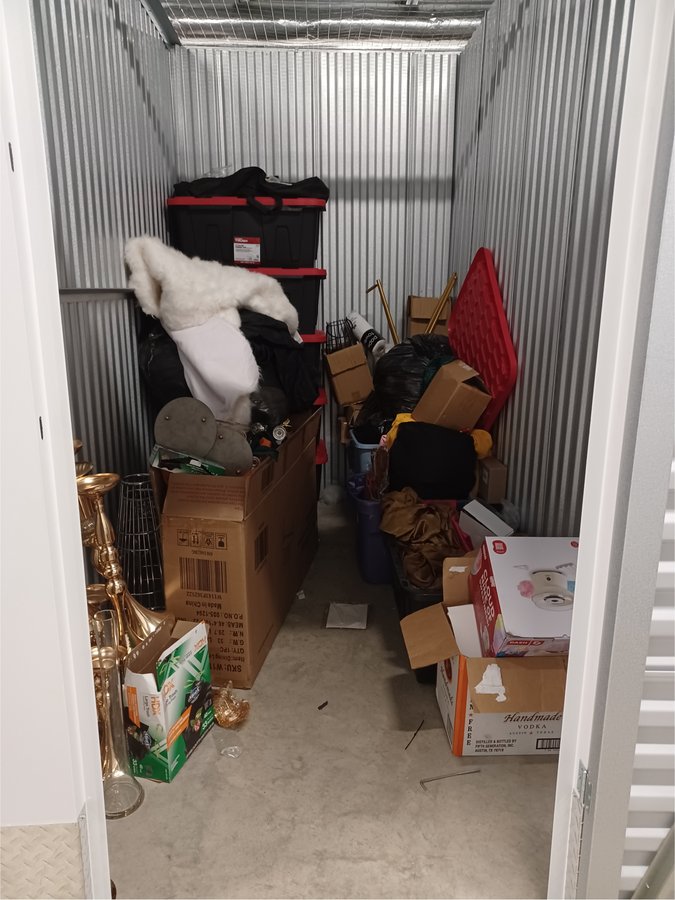 5 x 10 storage unit in Golf, FL