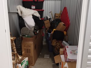 5 x 10 storage unit in Golf, FL