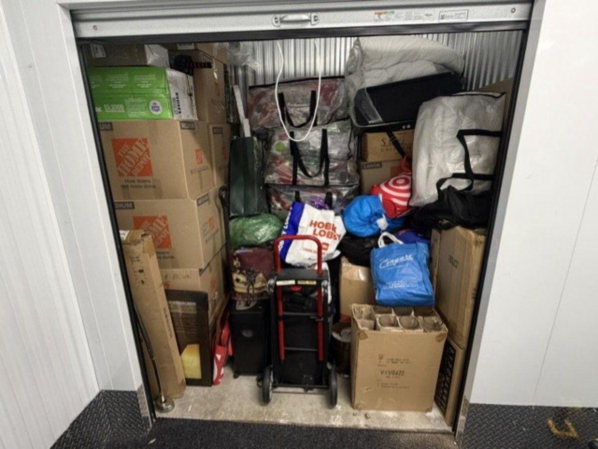 5 x 5 storage unit in Stamford, CT