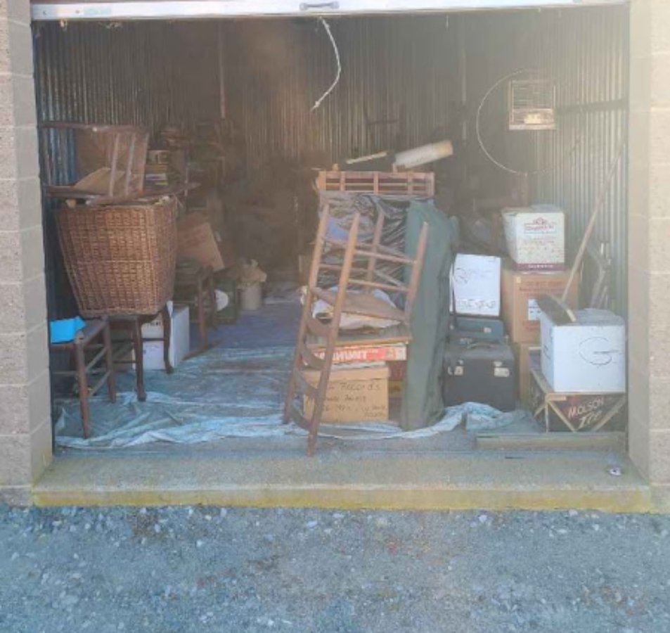 10 x 20 storage unit in Oak Ridge, NJ