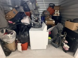 10 x 8 storage unit in Clayton, NC