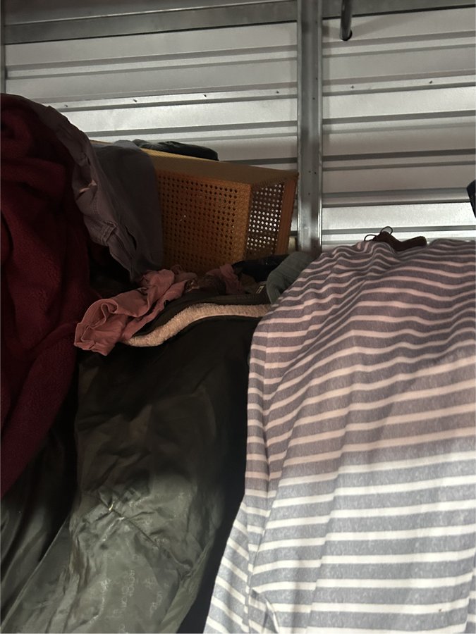 10 x 7 storage unit in Aldan, PA