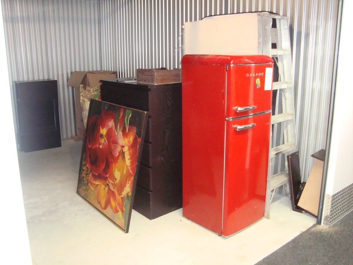 10 x 15 storage unit in Brooklyn, NY
