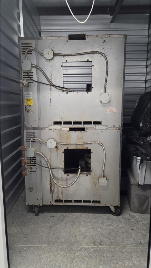 8 x 10 storage unit in Merrillville, IN