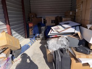 10 x 15 storage unit in Woodbridge, VA