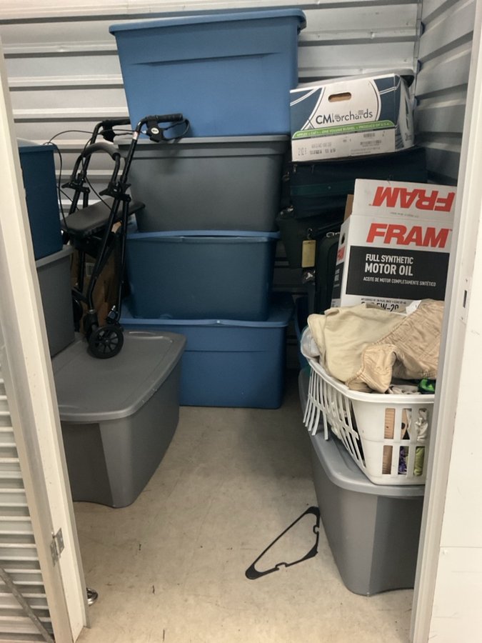 5 x 10 storage unit in Cleveland Heights, OH
