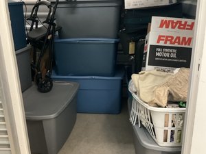 5 x 10 storage unit in Cleveland Heights, OH