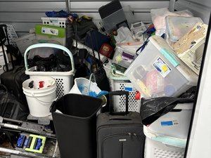 10 x 8 storage unit in San Jose, CA