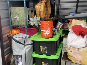 10 x 10 storage unit in Colmar, PA