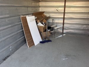 10 x 15 storage unit in Fraser, MI